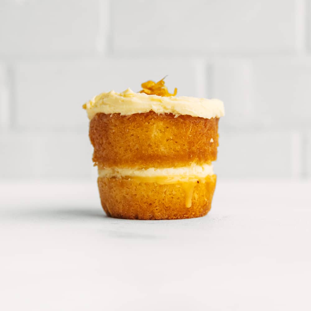 Lemon & Coconut Cake